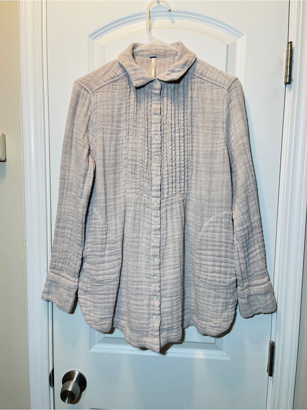 Free People Quilted Button-Up Shirt Jacket in Light Taupe